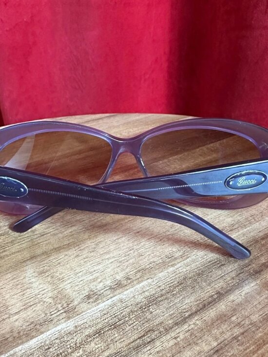 Vintage Ladies GUCCI GG2933/S Purple Butterfly Frame Sunglasses Y2k Safilo Italy main image 8